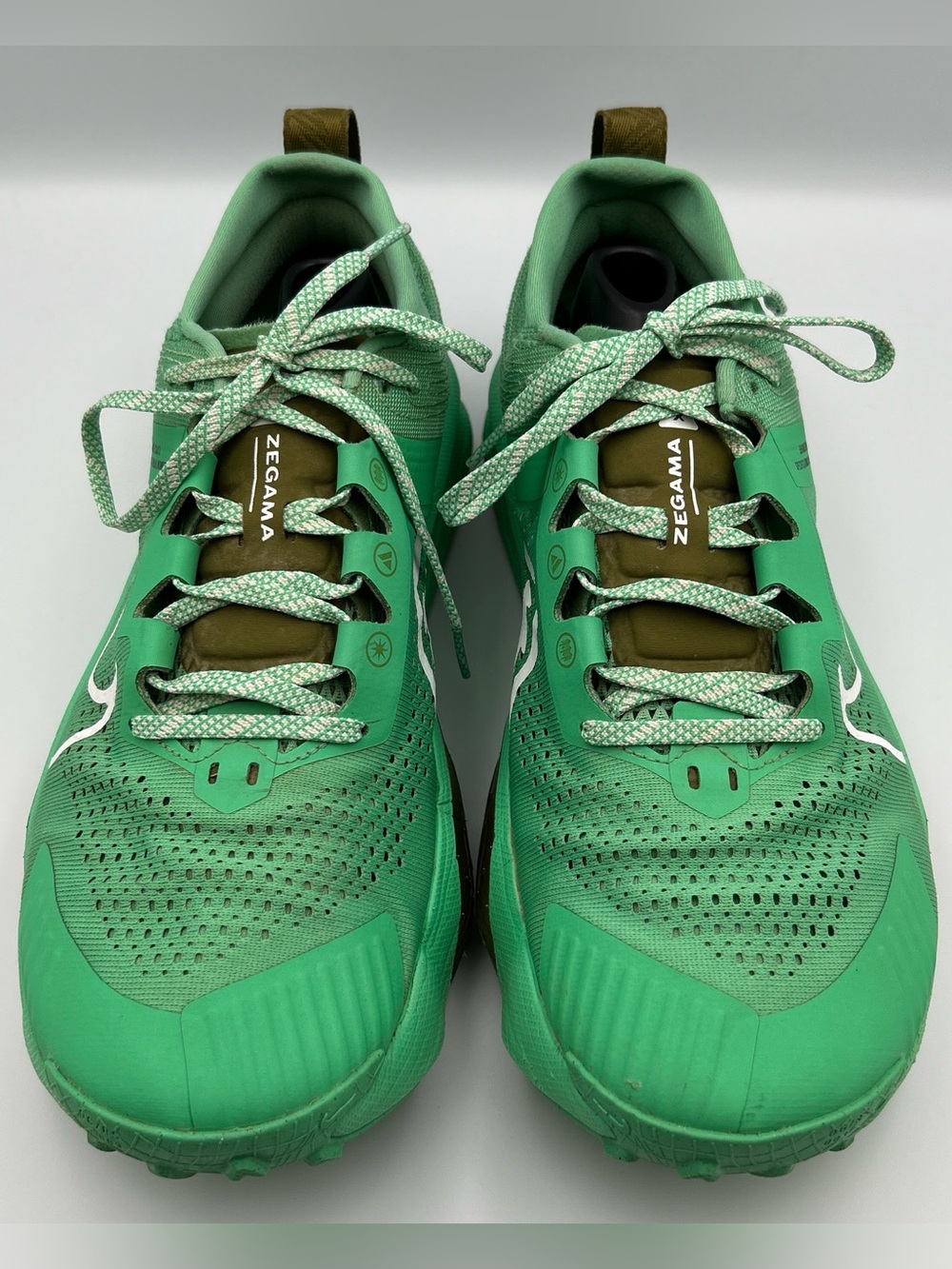 NIKE ZoomX Zegma Trail Running Shoe Mens 10.5 Green Athletic Jogging Tennis Shoe